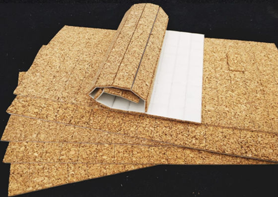 สี่เหลี่ยม Self Stick Cork Pads Self Adhesive ทนทาน ด้วยการเสร็จเรียบ