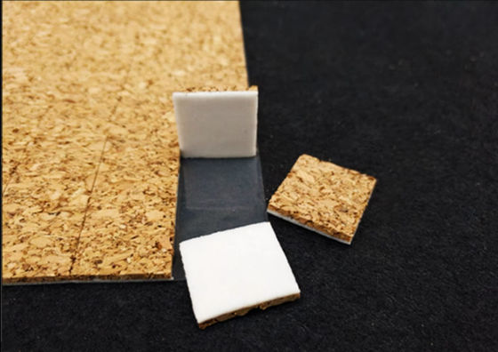 สี่เหลี่ยม Self Stick Cork Pads Self Adhesive ทนทาน ด้วยการเสร็จเรียบ