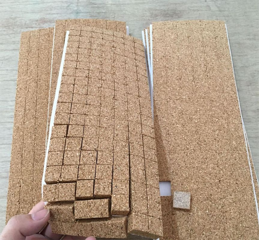ป้องกันพื้นผิวของเฟอร์นิเจอร์ด้วยพัดคล๊อกที่ติดกันเอง ความหนา 1/8 นิ้ว